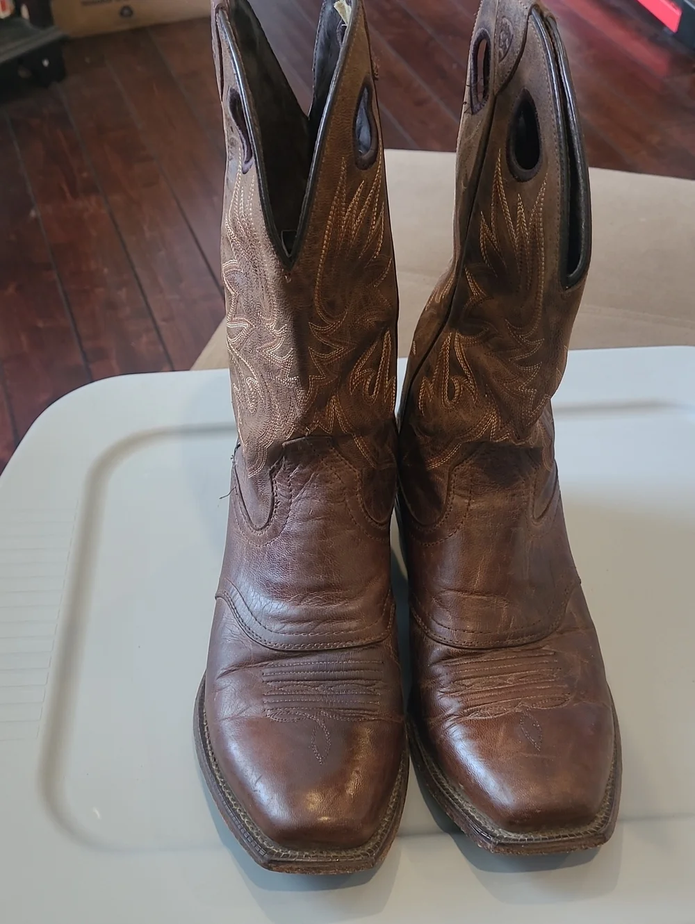 Ariat classic brown